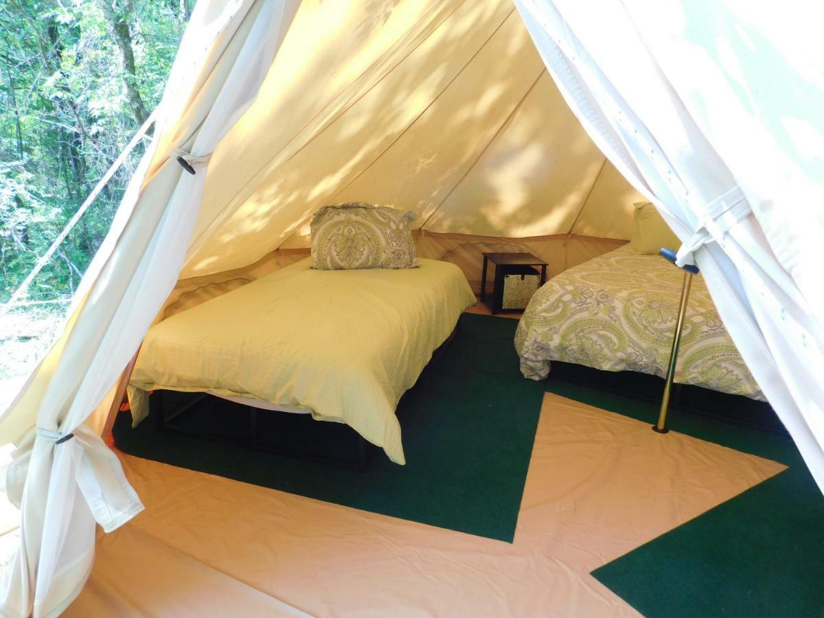Glampin' In Style-Broken Bow Hotel Exterior photo