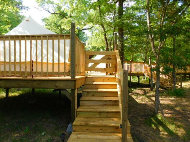 Glampin' In Style-Broken Bow Hotel Exterior photo