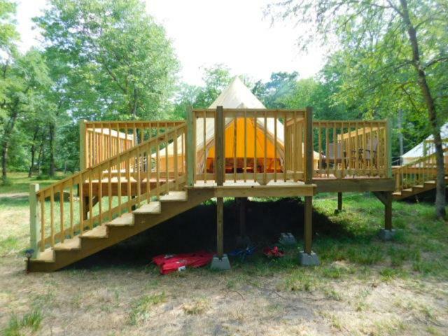 Glampin' In Style-Broken Bow Hotel Exterior photo